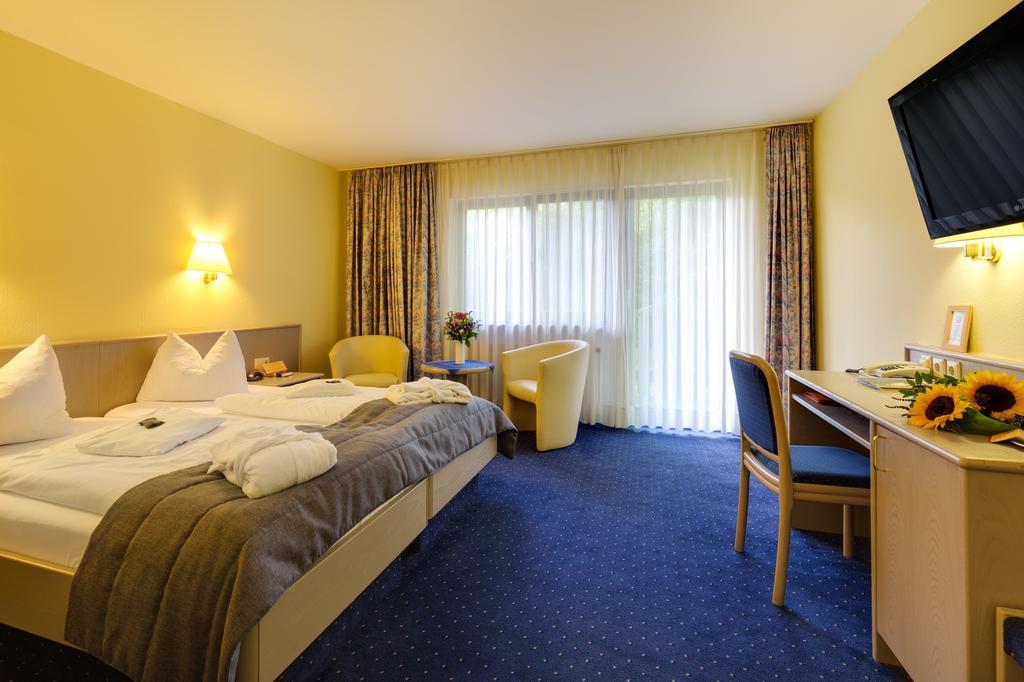 Hotel Die Kleine Blume Erfweiler Buitenkant foto