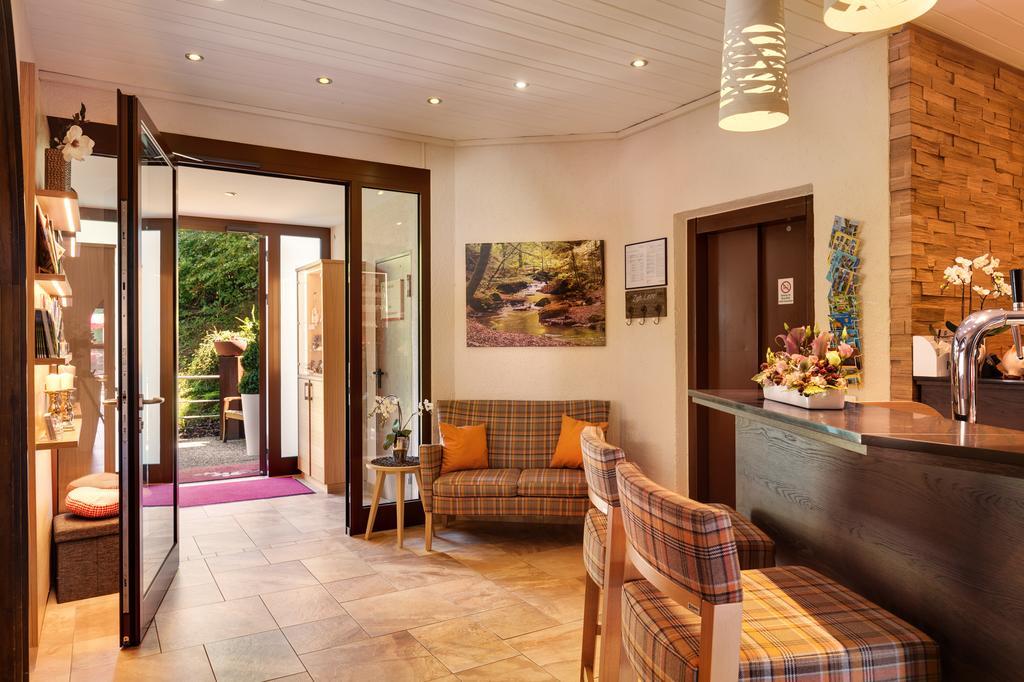 Hotel Die Kleine Blume Erfweiler Buitenkant foto
